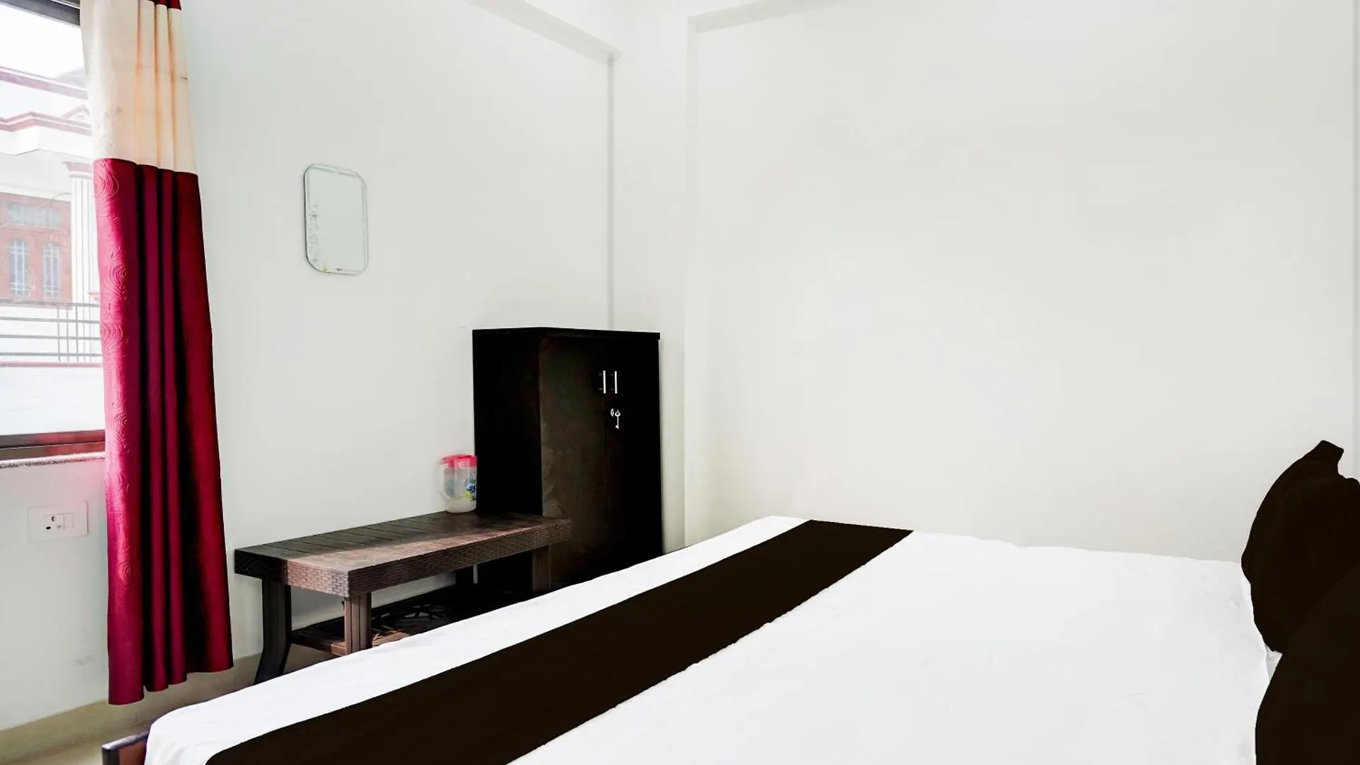 ***  Hotel O Best Guest House Varanasi Indien