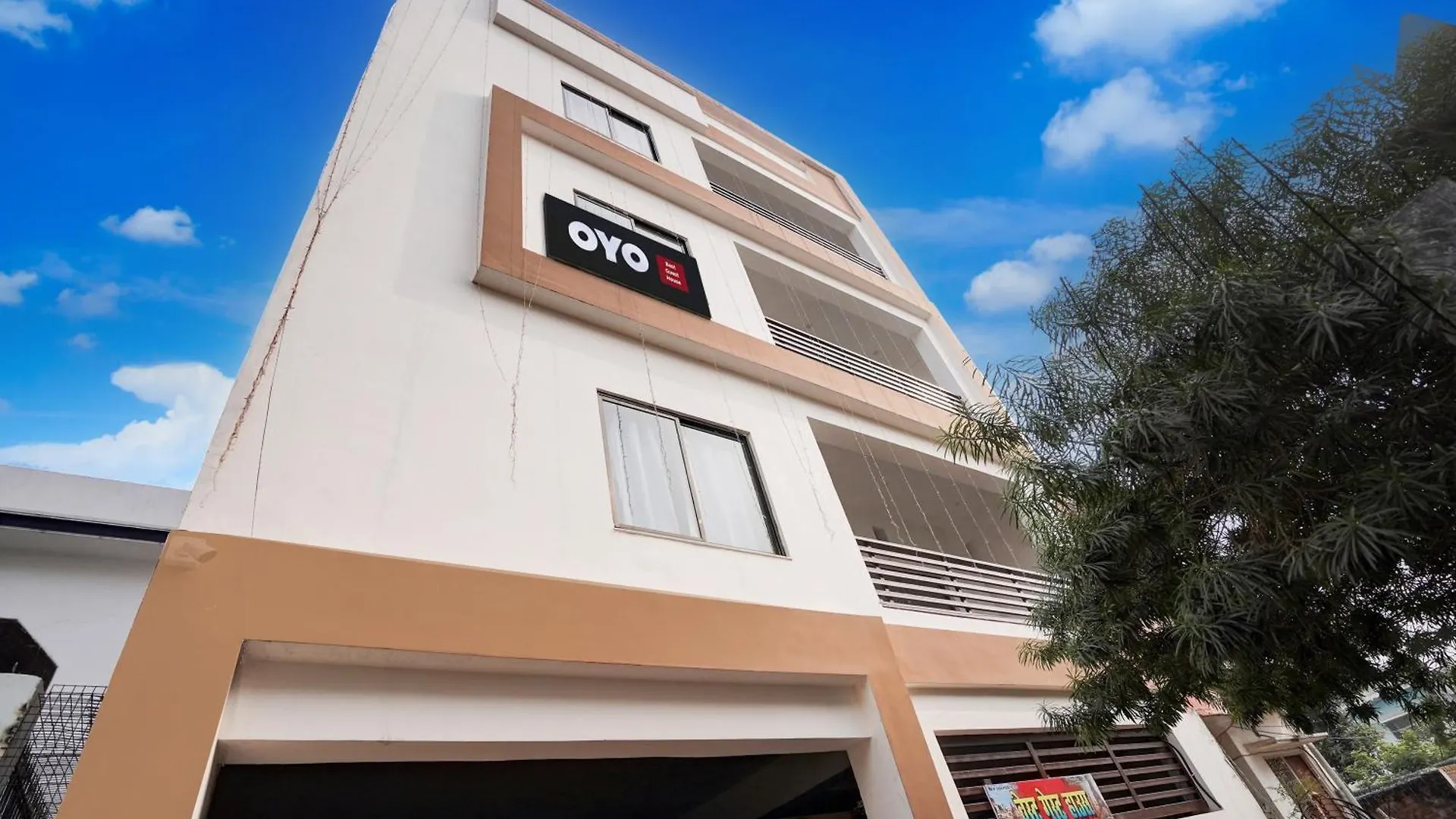 Hotel O Best Guest House Varanasi