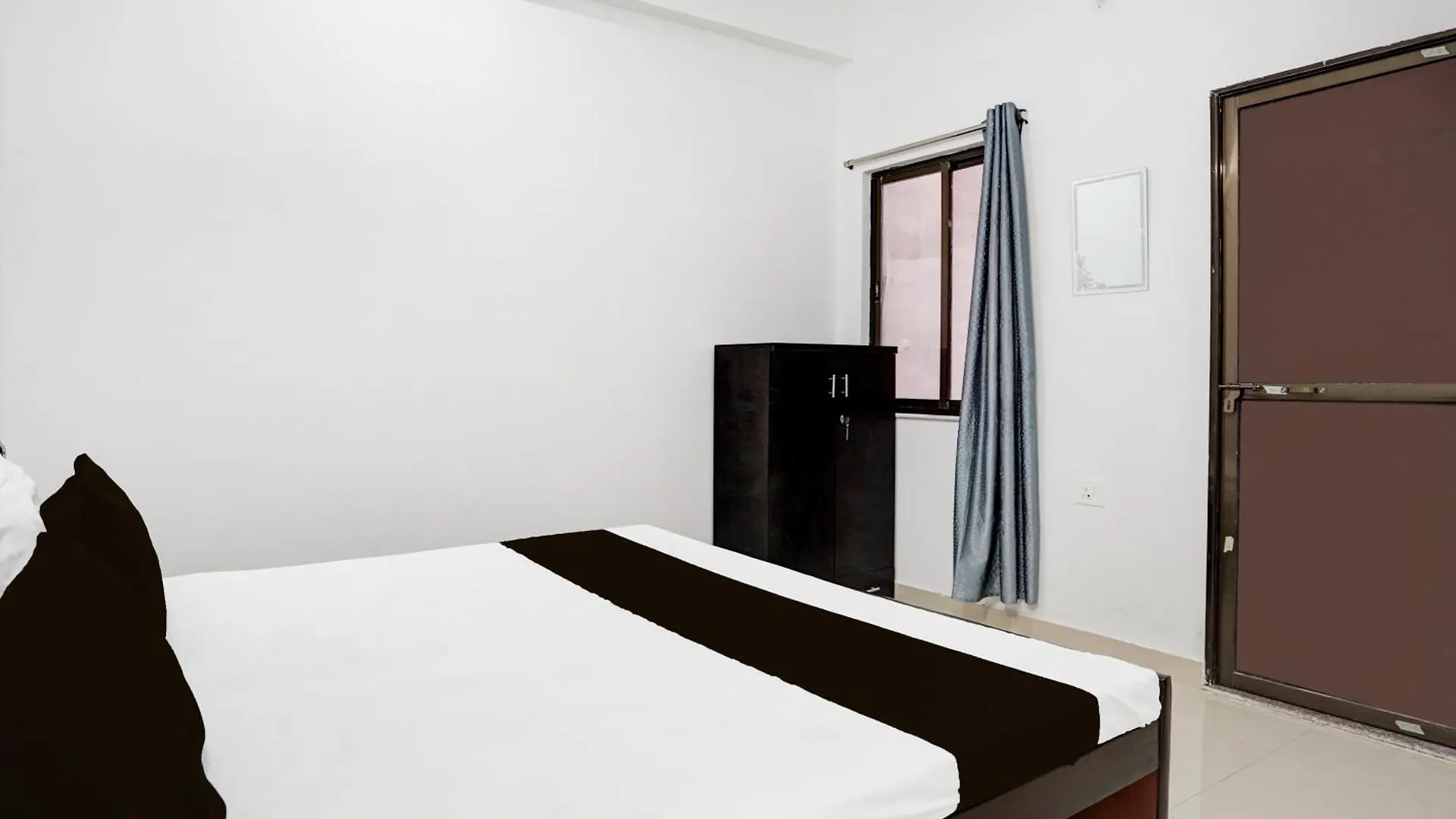 Hotel O Best Guest House Varanasi 3*,  Indien